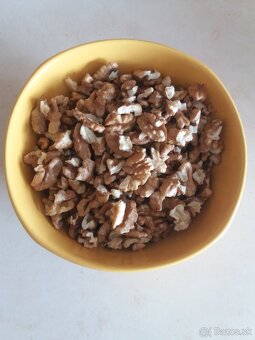 Orechy lúpané vlašské - 4