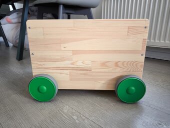 IKEA FLISAT drevený vozík na kolieskach - 4
