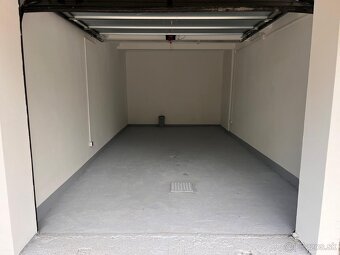 BRATISLAVA KARLOVA VES ZREKONŠTRUOVANÁ GARÁŽ 18M2 - 4
