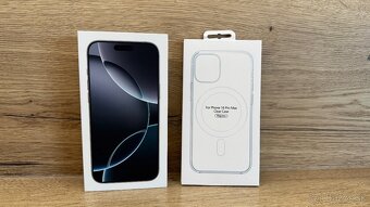 Apple iPhone 16 Pro Max 256 GB biely titán - 4