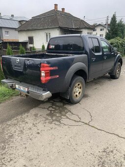 Nissan Navara 2,5 dci - 4