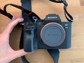 Sony Alpha a7 iii - 4