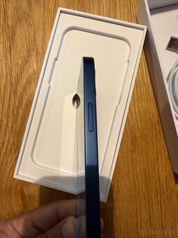 Apple iPhone 12 64 GB - 4