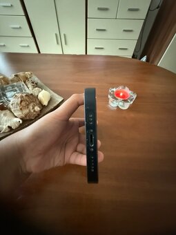 iPhone 14 - 4