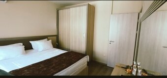 Štýlový 2 izbový apartmán v obľúbenom letovisku Zlaté Piesky - 4