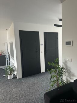 Prenájom modernej kancelárie v Stropkove + parkovacie miesto - 4