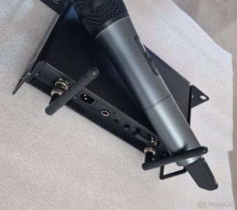 Predám bezdrôtový mikrofón sada Sennheiser XSW2-835 A - 4