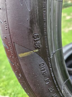 Pirelli P Zero, 225/45 R19 - 4