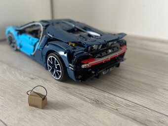 Predám LEGO® Technic 42083 Bugatti Chiron - 4