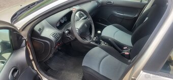 Peugeot 206 - 4