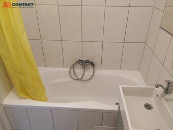 Príjemné bývanie iba skok od centra - 4