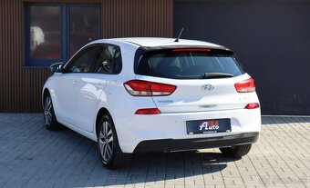 Hyundai i30 1.6 CRDi 110 Comfort - 4