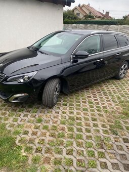 Peugeot 308 SW 1.6 HDI Allure - 4