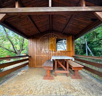 416 m² zelene a pokoja – na predaj záhrada s chatkou v Čacht - 4