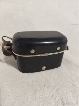 Kodak Instamatic 50 - 4