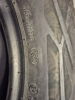 Vontinental 235/55R18 104V - 4
