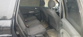 Ford s Max - 4