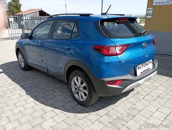 Kia Stonic 1,2i  62kW, M6 r.2021 - 4