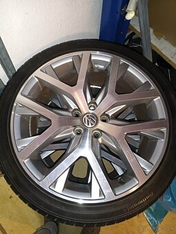 VW Polo - 4