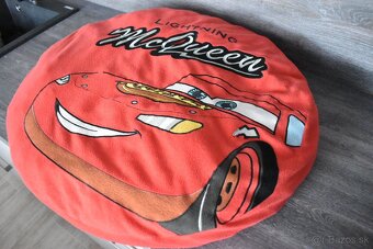 Vankúš McQueen a páperové vankúše 70x80cm - 4