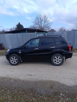 Predám Toyota RAV4 cena 3300€ - 4