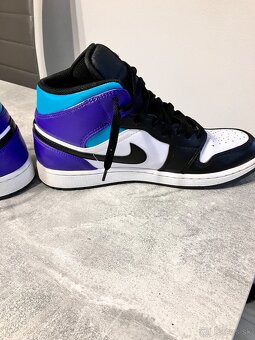 Air jordan 1 mid - 4