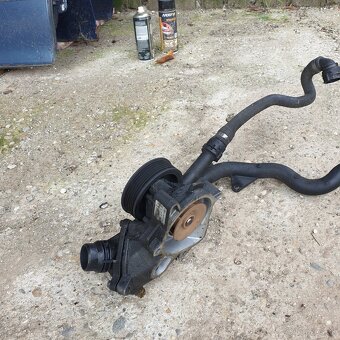 tremostat bmw e90 - 4