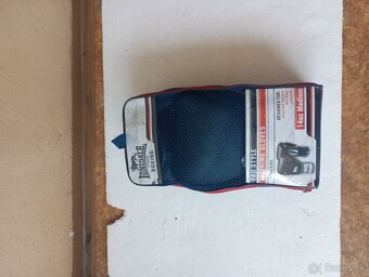 Boxerské rukavice LONSDALE PRO veľkosť M 14 oz - za 1/3 ceny - 4