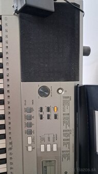Klávesy Yamaha - 4