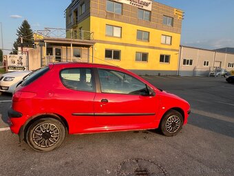 Peugeot 206 1.1i benzín 44 kW - 4