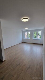 Na prenájom priestranný 2-izbový byt v centre Bytče – BD Pop - 4