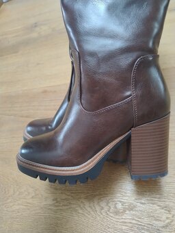 Hnedé čižmy velk.39 - 4
