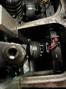 TRISKA 038130073AG/AQ - 4