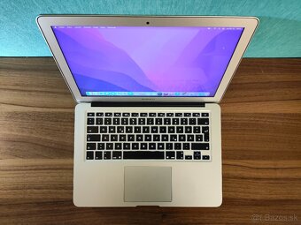 Apple MacBook Air A1466 (2017) –Intel i5 | 8 GB RAM |128 GB - 4
