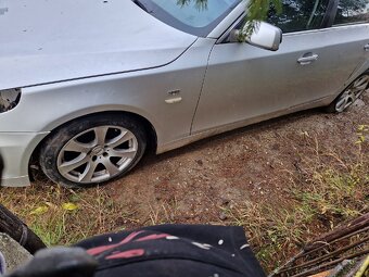 Bmw e60 520i rozpredam - 4