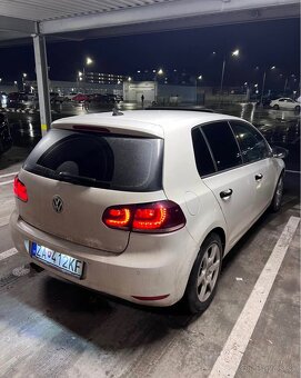 VW Golf 2.0 TDI - 4