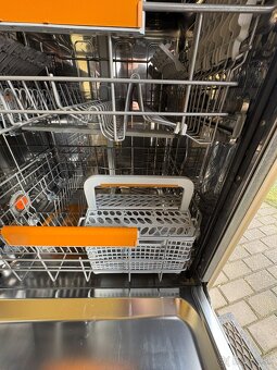 Electrolux ESL66060R na diely - 4