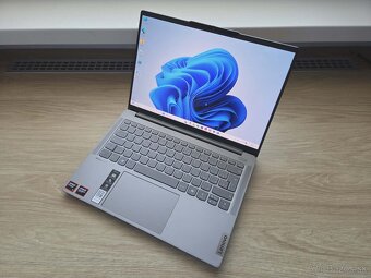 Lenovo IdeaPad Pro 5 14" OLED R7 8845HS;32GB/1TB;zaruka - 4