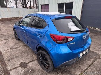 MAZDA 2 1,5 SKYACTIV 66KW,ROK 2015,NAJ 94TKM,NAVI,KLIMA,DOHO - 4
