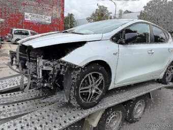 Rozpredam Kia Ceed II HB 1.6 CRDI D4FB - 4