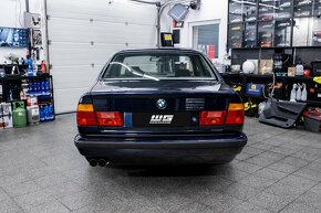 BMW E34 540i V8 - 4