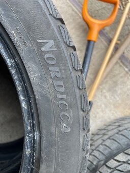 Matador nordica 235/45 r18 zimné 2ks - 4