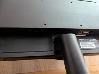 Monitor Philips 223V5LSB2/10 - 4