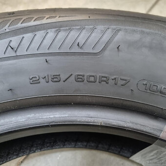 Letné pneumatiky 215/60 R17 GOODYEAR DOT4024/22 - 4