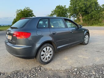 Audi a3 8p Sportback 1.9tdi - 4