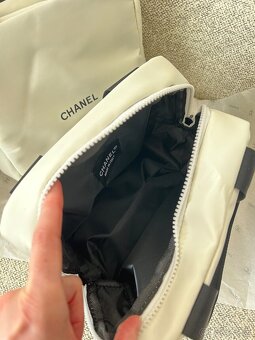 Chanel veľká kozmetická taška - 4
