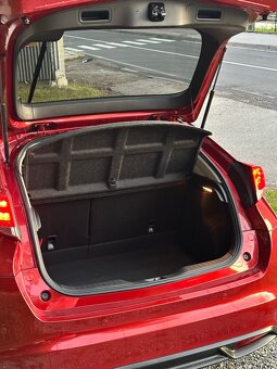 Honda Civic 1.4i Vtec 73kw 1.Majitel,Dovoz Belgicko,20Tkm - 4