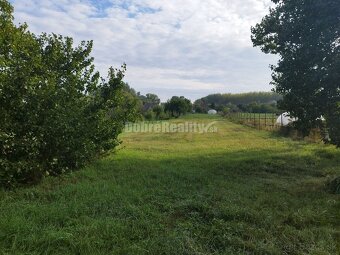 Zaujímavý a zachovalý 4 izbový rodinný dom v povodnom stave  - 4