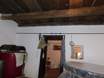 Romantický viničný domček . - 4