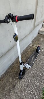 Elektrická kolobežka - 4